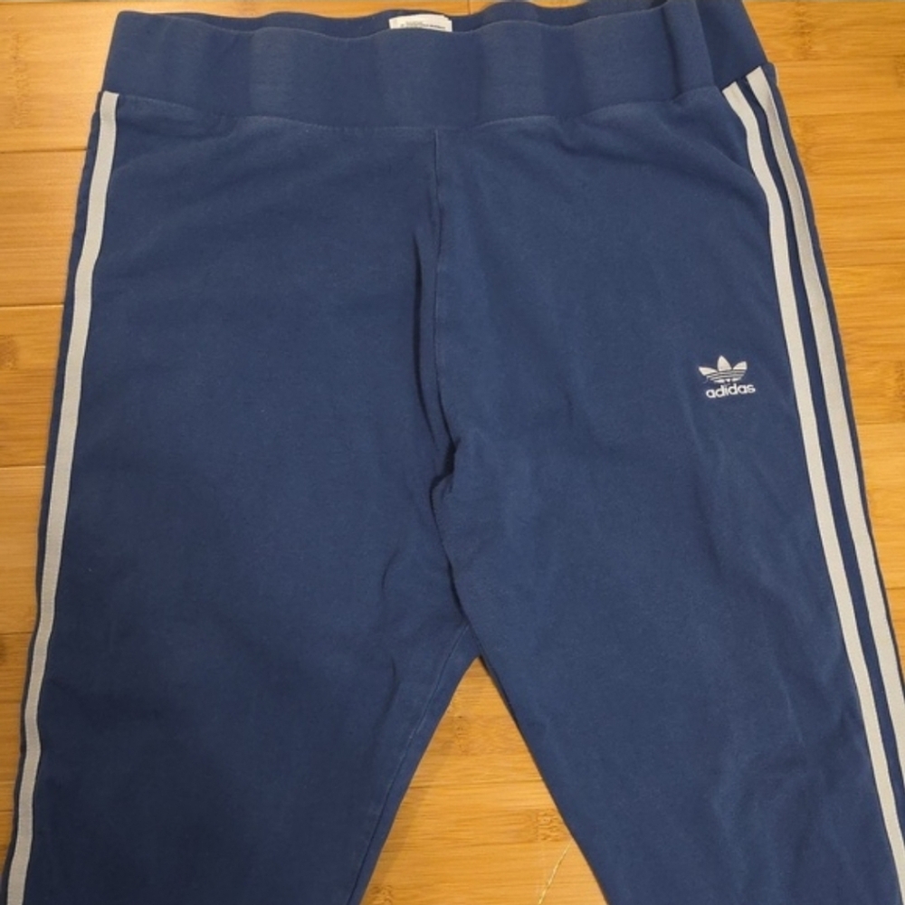 Adidas women leggings XL